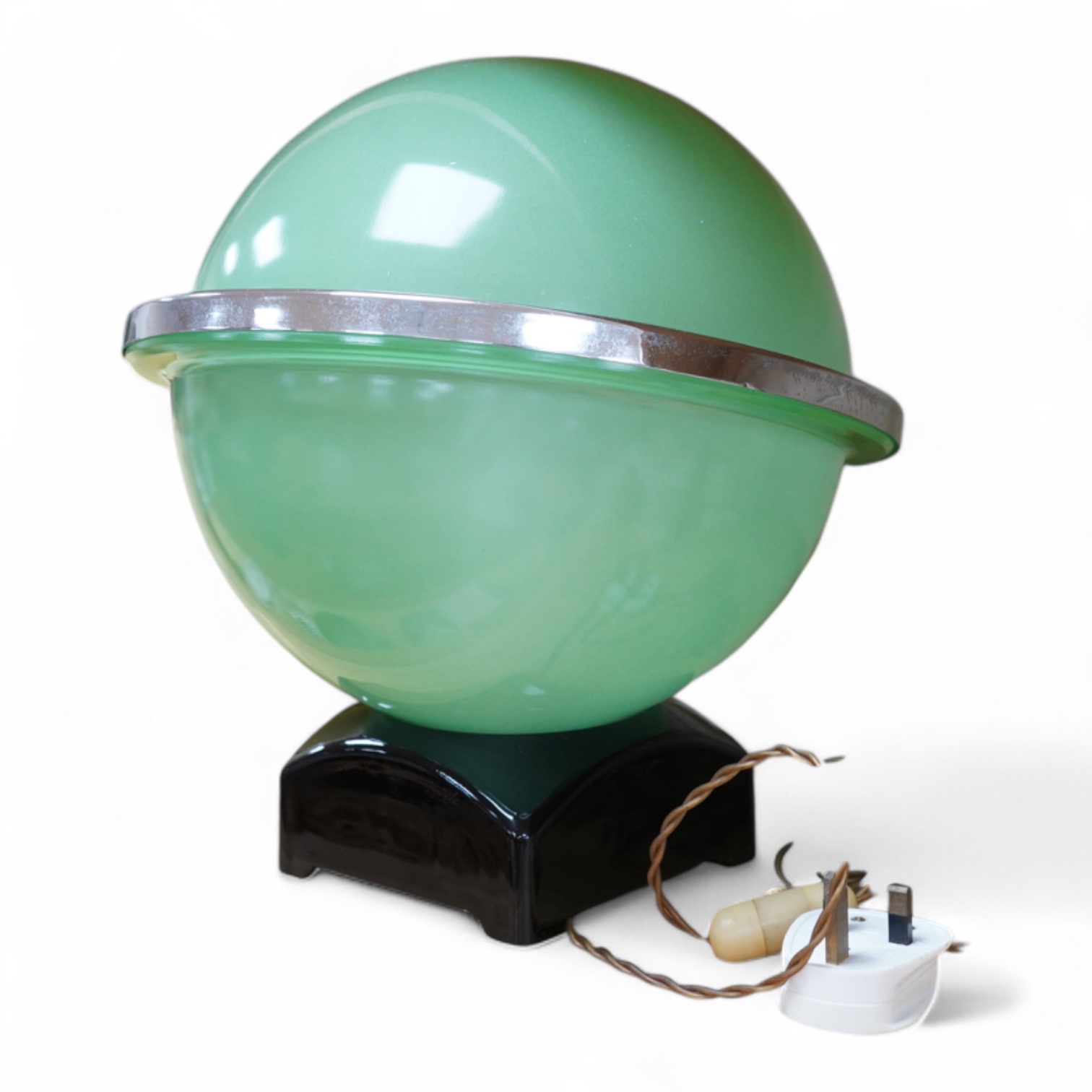 A George Davidson Saturn table lamp with chrome mount, 29cm high